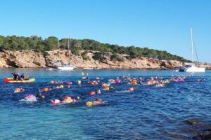 Vuelta a Ibiza a nado por etapas